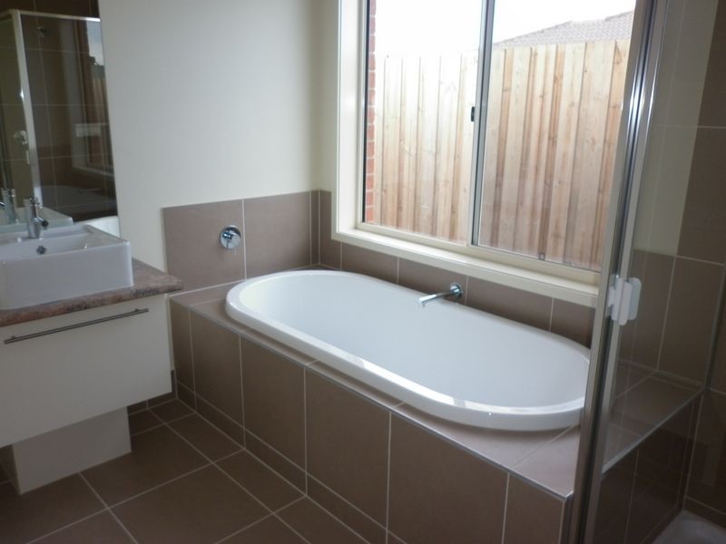 8 O’Brien Street, Bairnsdale VIC 3875