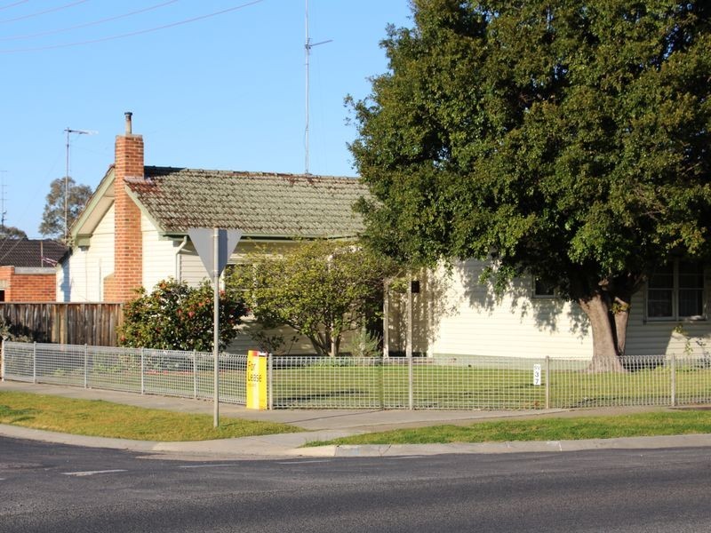 359 Main Street, Bairnsdale VIC 3875