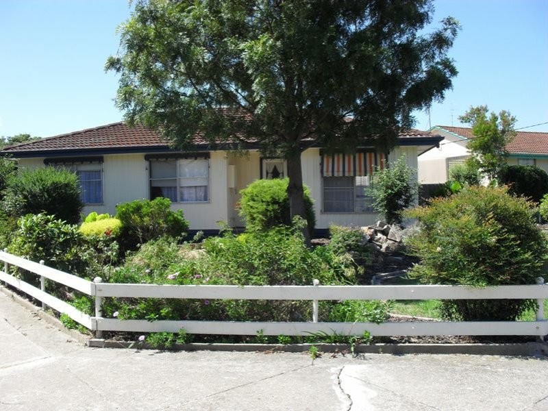 2 Cameron Crescent, Bairnsdale VIC 3875