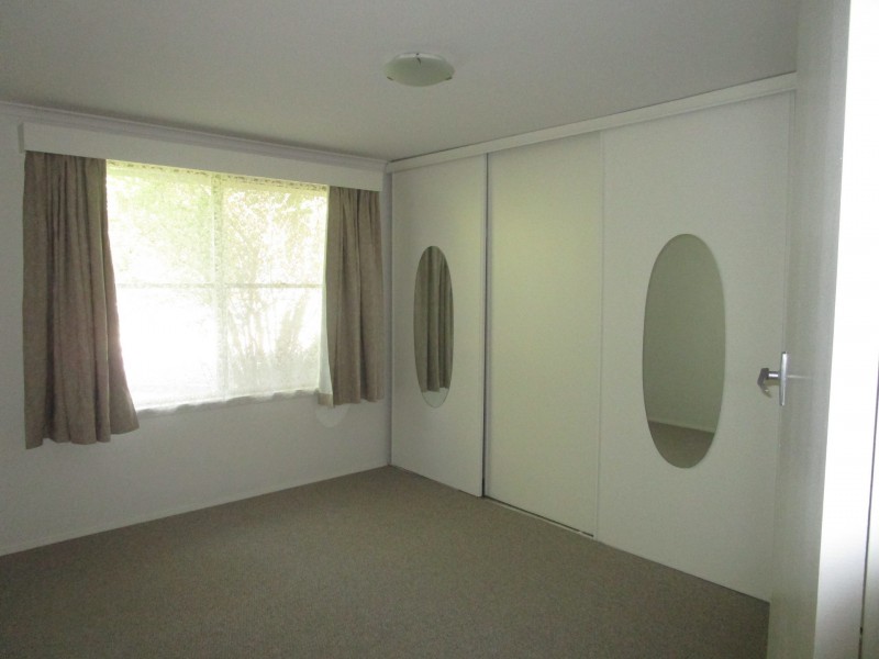 2 Cameron Crescent, Bairnsdale VIC 3875