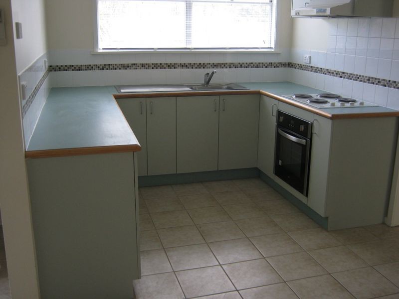 13 Cameron Crescent, Bairnsdale VIC 3875