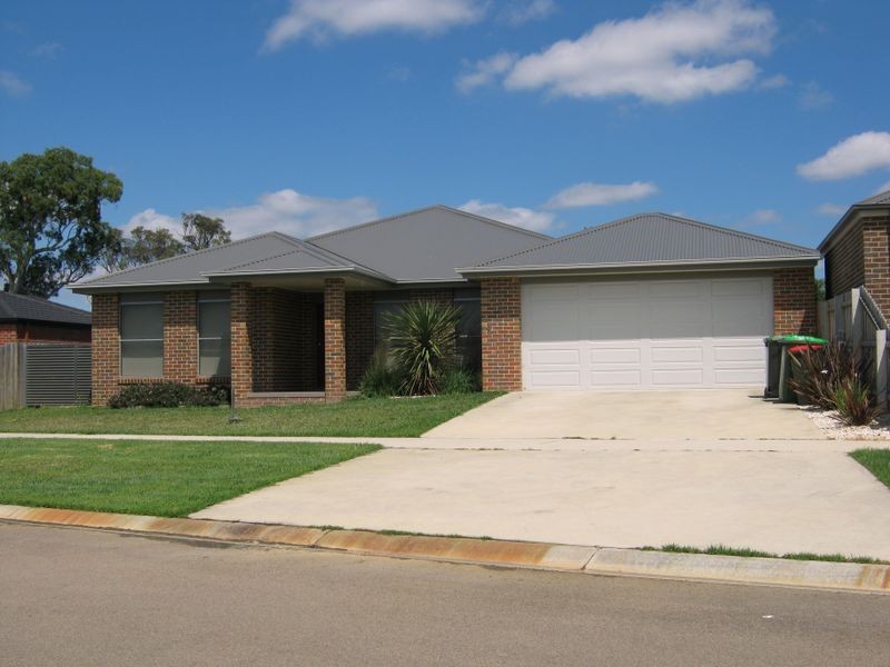 10 Eastern View Drive, Lucknow VIC 3875