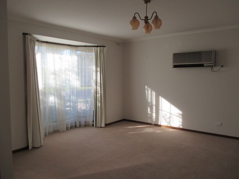 Unit 3/4 Day Street, Bairnsdale VIC 3875