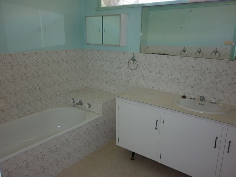 25 McKean Street, Bairnsdale VIC 3875