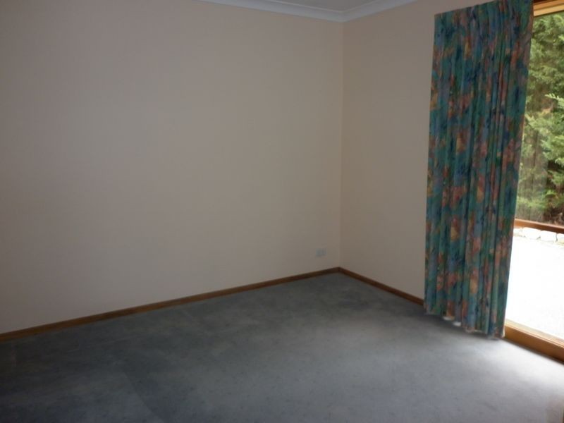 57 Eastwood Road, Bairnsdale VIC 3875