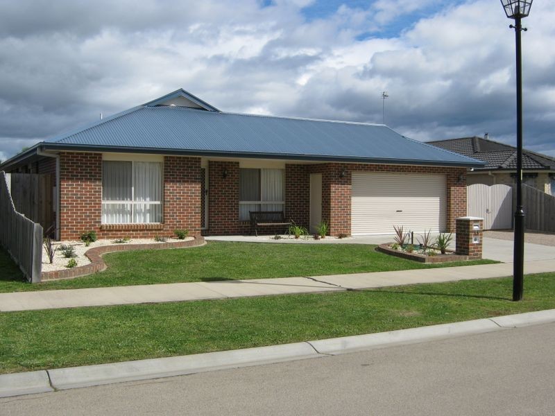 15 Windsor Court, Bairnsdale VIC 3875