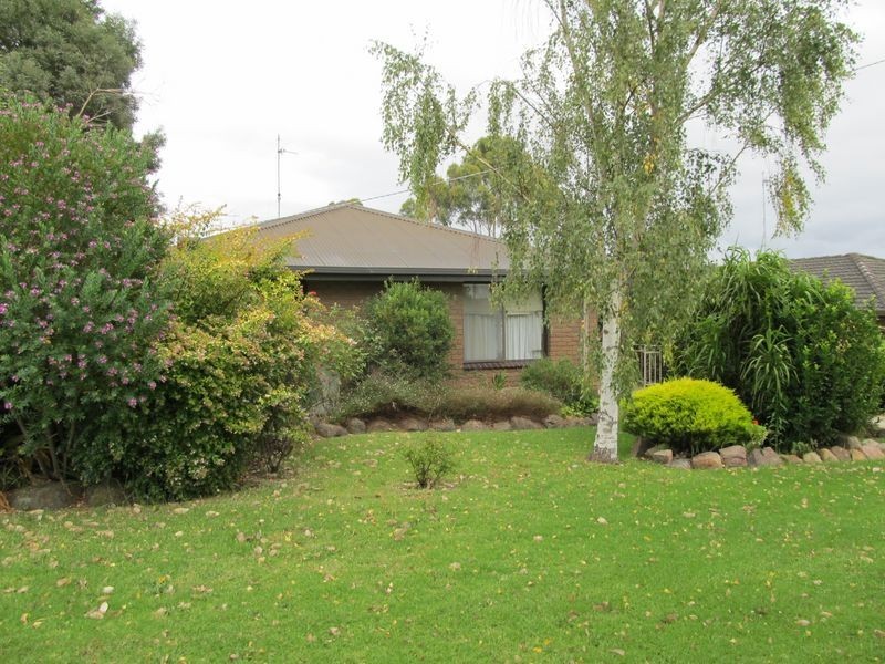80 Ballantine Street, Bairnsdale VIC 3875