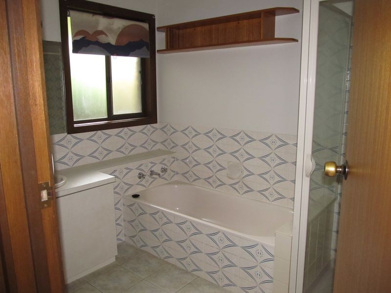 80 Ballantine Street, Bairnsdale VIC 3875