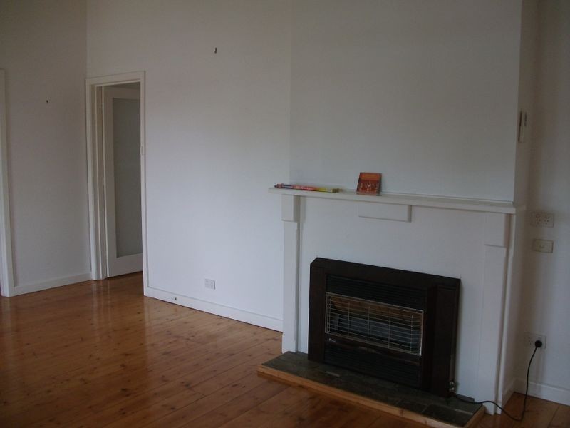 8 Anderson Street, Bairnsdale VIC 3875