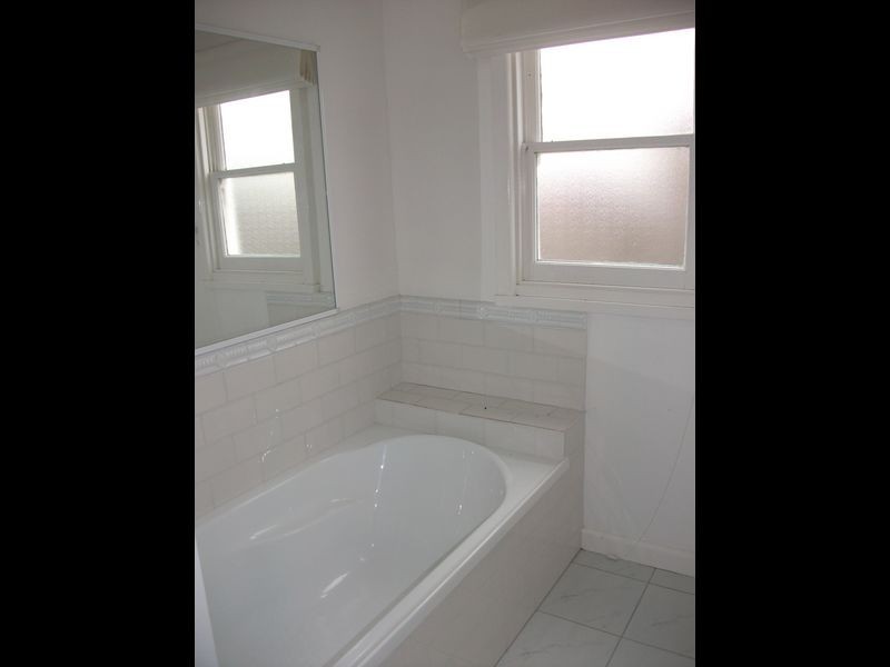 8 Anderson Street, Bairnsdale VIC 3875