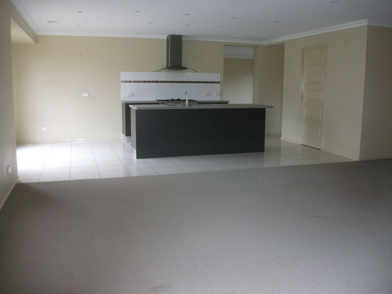 89 Gatehouse Drive, Bairnsdale VIC 3875