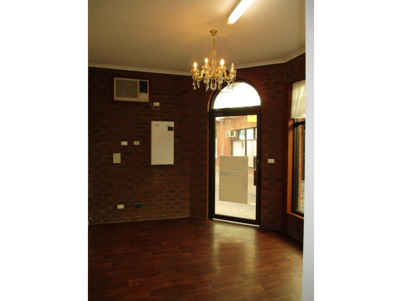 Shop 3 182 Main Street, Bairnsdale VIC 3875