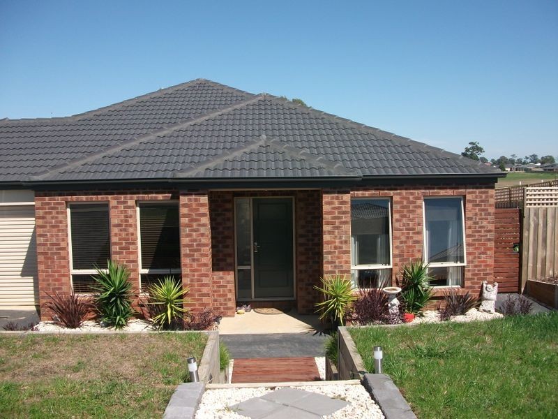 22 Phoebes Way, Bairnsdale VIC 3875