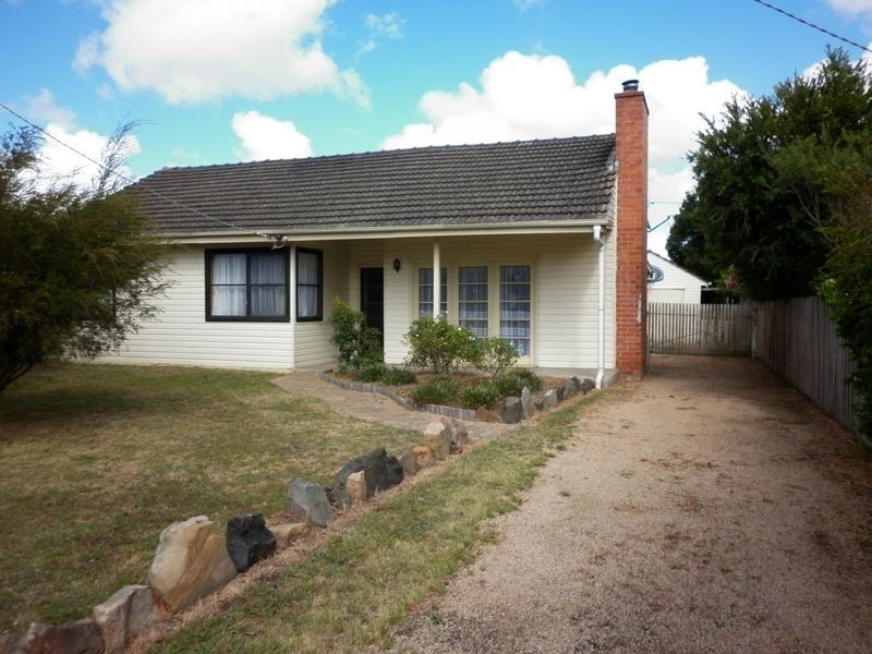 130 McKean Street, Bairnsdale VIC 3875