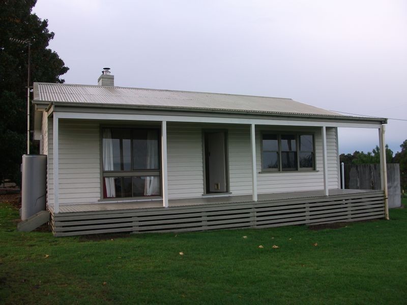 410 Balfours Road, Wy Yung VIC 3875