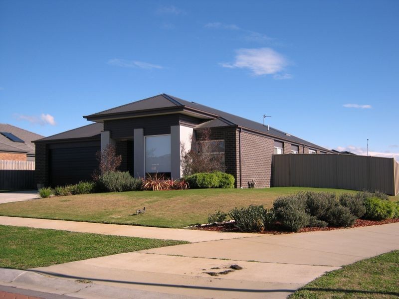 13 Birch Court, Bairnsdale VIC 3875