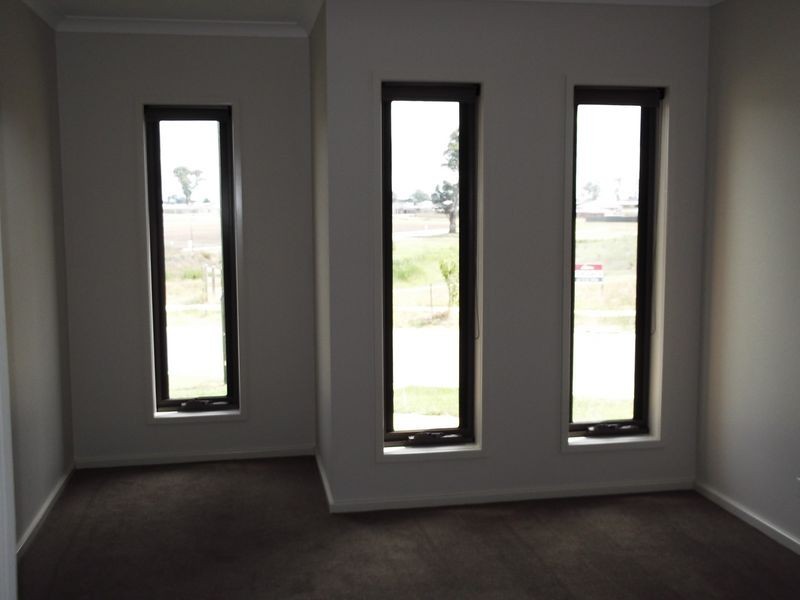 19 Phoebes Way, Bairnsdale VIC 3875