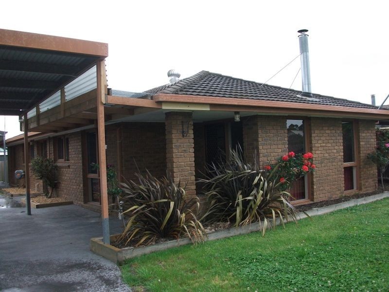 19 Fitzgerald Street, Bairnsdale VIC 3875