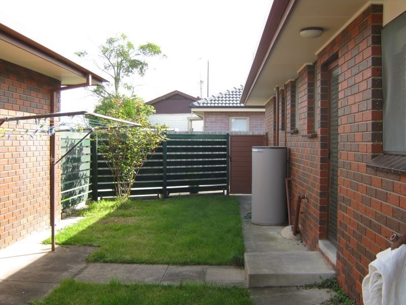 1/19 Pinnock Street, Bairnsdale VIC 3875