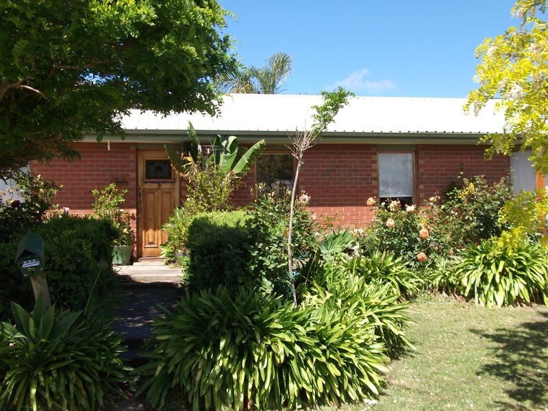 7 Harnham Drive, Bairnsdale VIC 3875