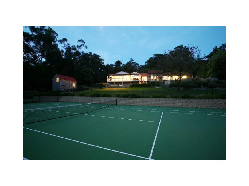 5 Sugarloaf Road, Beaconsfield Upper VIC 3808