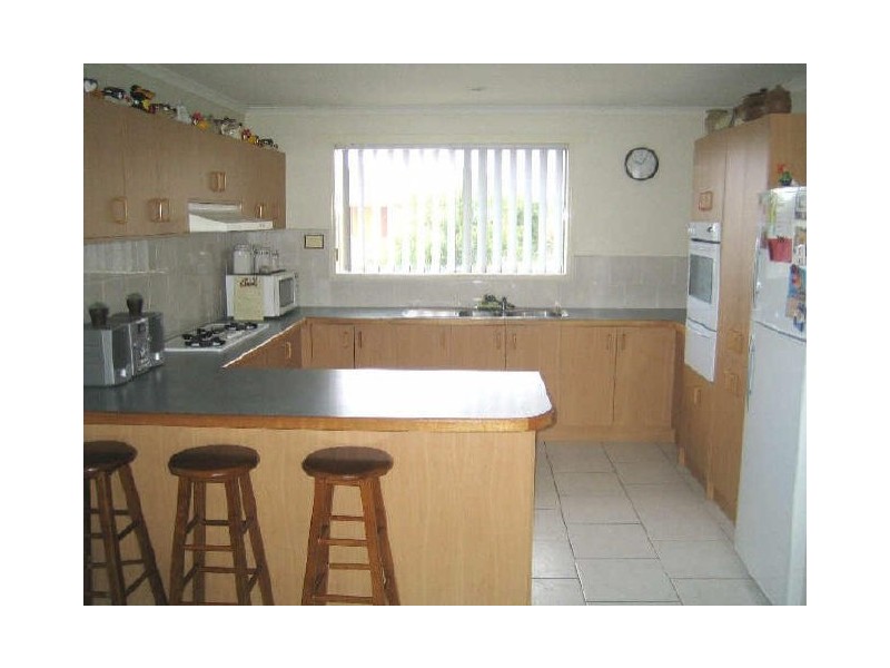 32 Bounty Way, Berwick VIC 3806