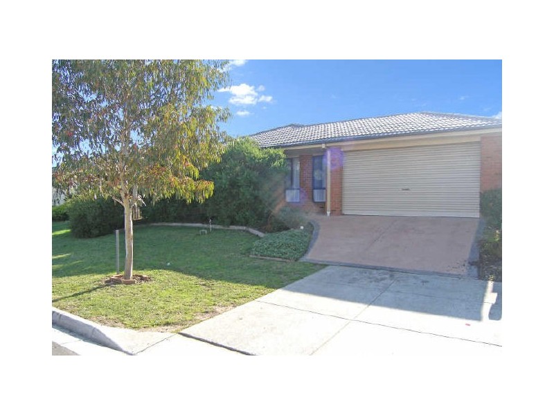 72 Hancock Drive, Berwick VIC 3806
