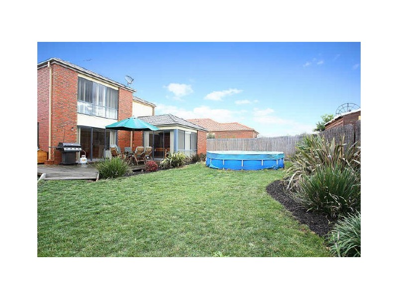12 Sundial Court, Berwick VIC 3806