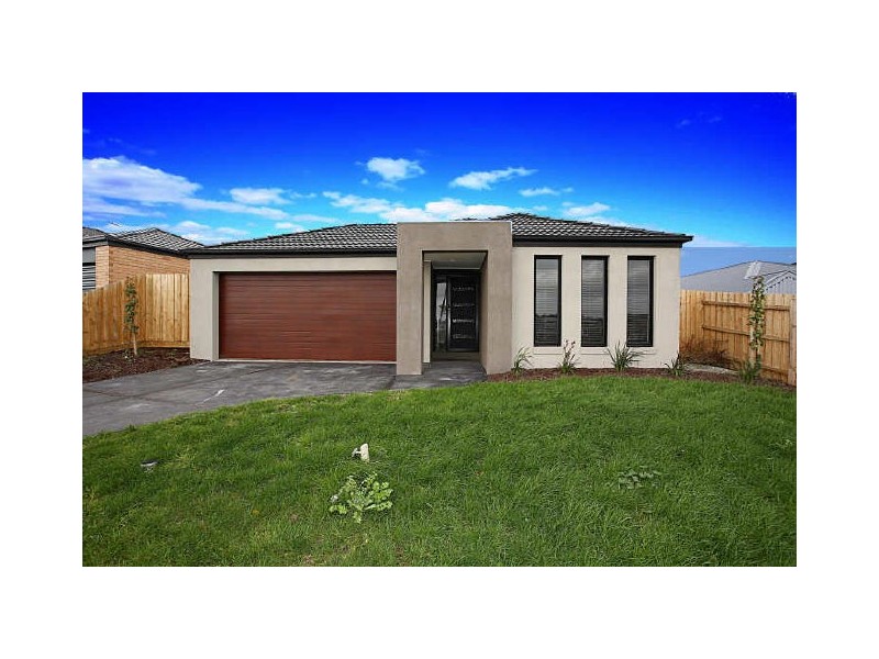 56 Fairholme Boulevard, Berwick VIC 3806