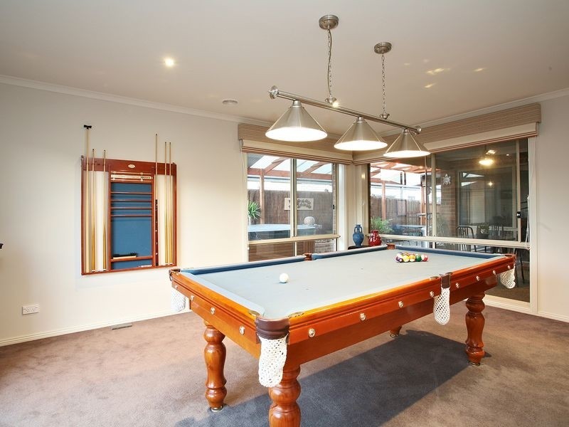 9 Parish Court, Narre Warren South VIC 3805