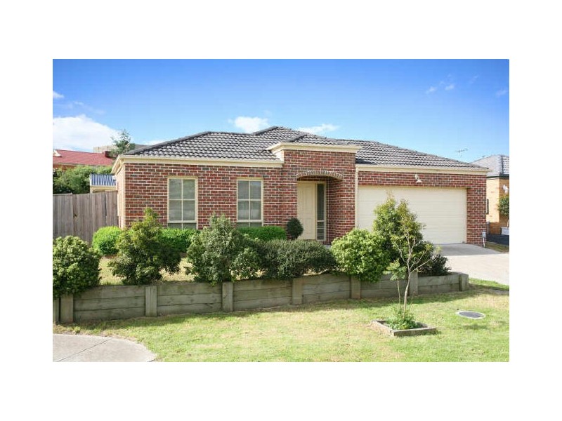 53 Fieldstone Boulevard, Beaconsfield VIC 3807