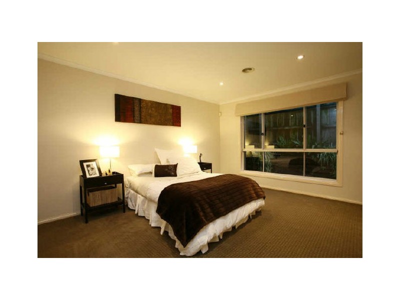 5 Albrecht Avenue, Berwick VIC 3806