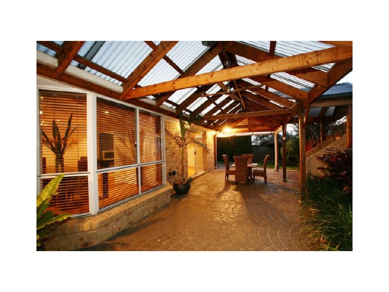 5 Albrecht Avenue, Berwick VIC 3806