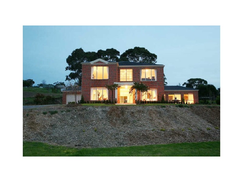 11-12 Bailey Views Court, Narre Warren North VIC 3804