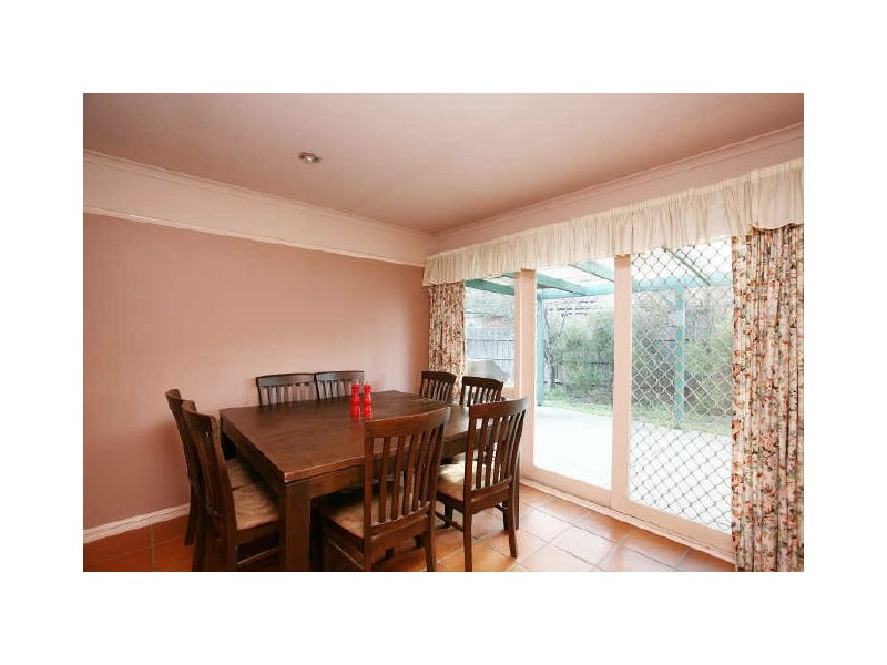 23 Insignia Crescent, Berwick VIC 3806