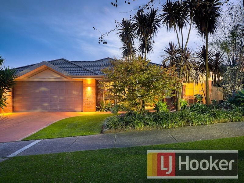 74 Scenic Drive, Beaconsfield VIC 3807