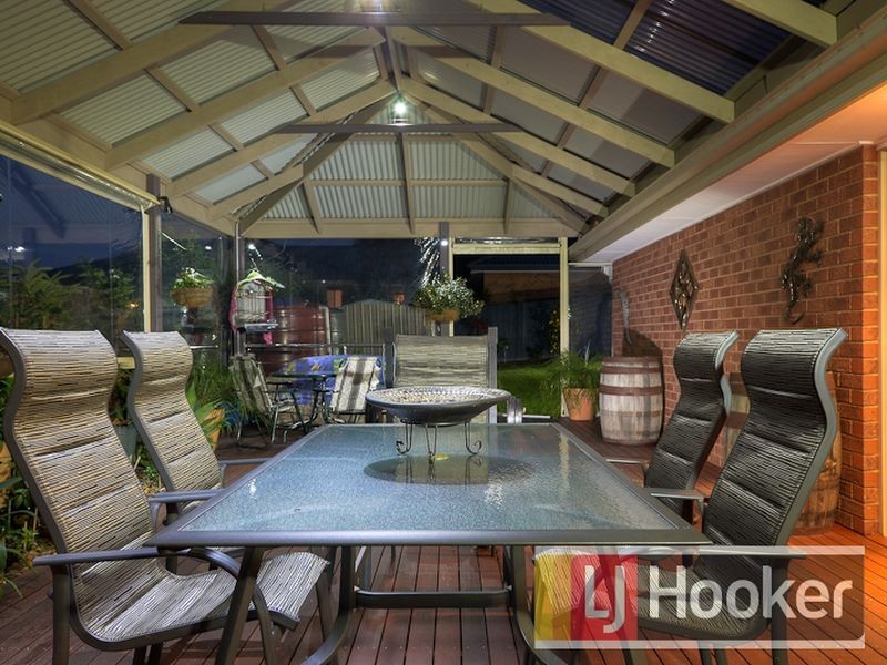74 Scenic Drive, Beaconsfield VIC 3807