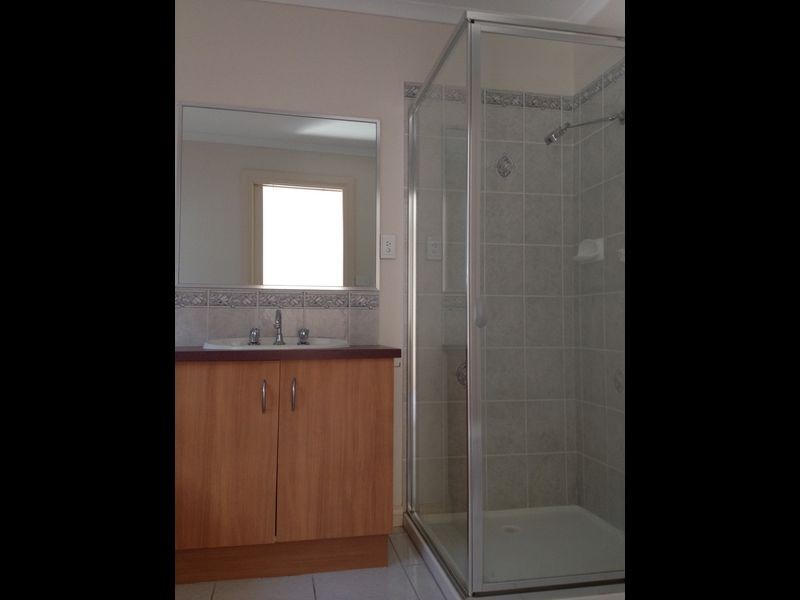 4 Souhail Court, Berwick VIC 3806