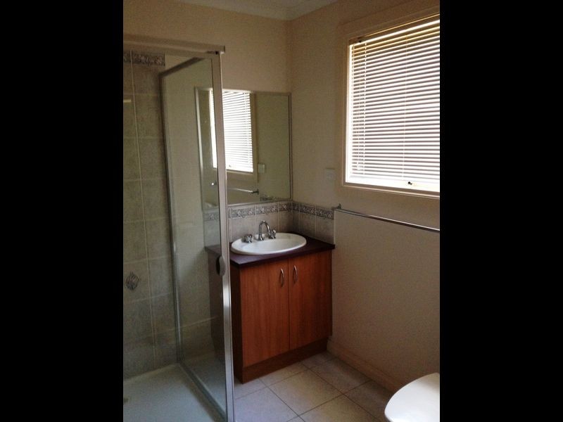 4 Souhail Court, Berwick VIC 3806