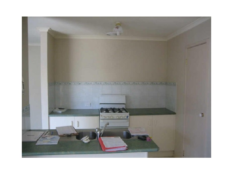 1/18 Huntingtower Crescent, Langwarrin VIC 3910