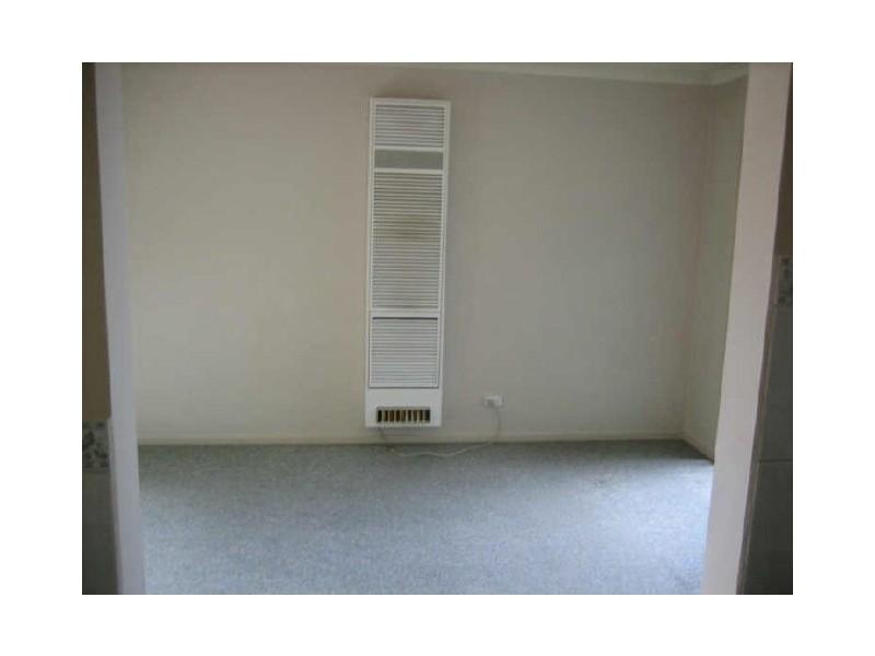 1/18 Huntingtower Crescent, Langwarrin VIC 3910