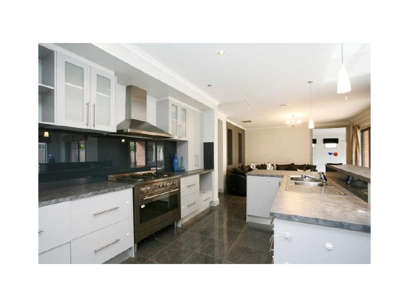 7 Viewpoint Place, Berwick VIC 3806