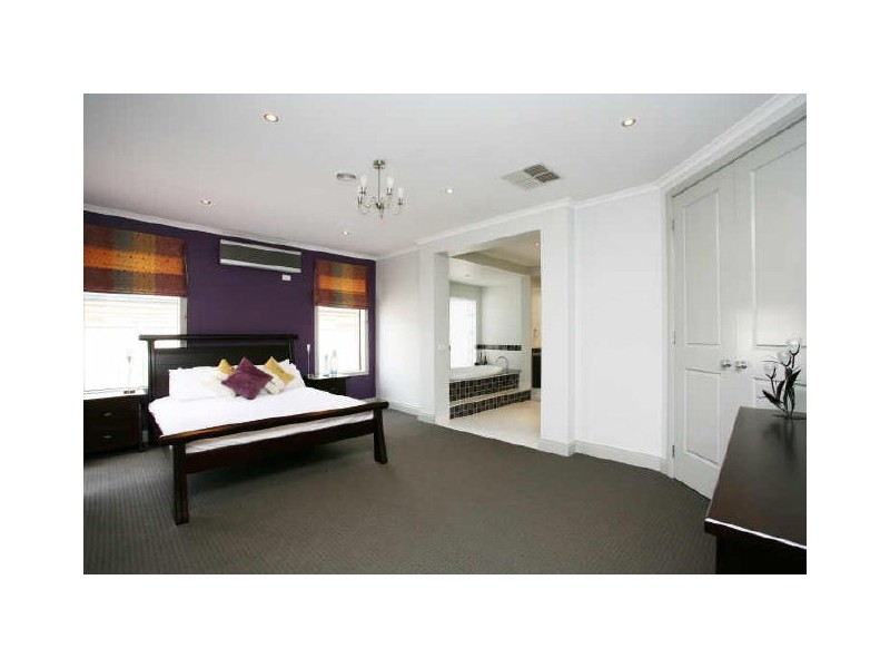 7 Viewpoint Place, Berwick VIC 3806