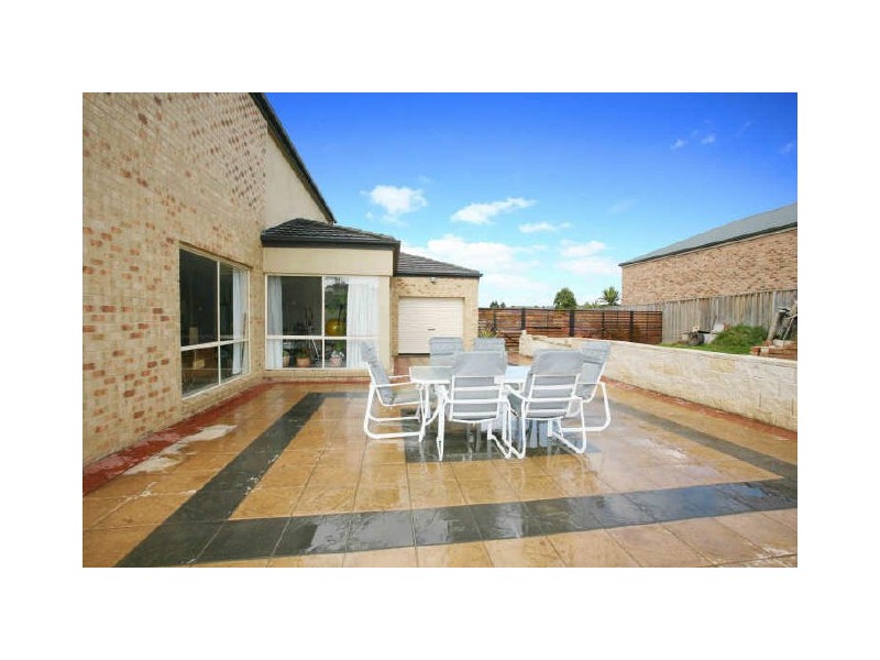 94 Drysdale Avenue, Narre Warren North VIC 3804