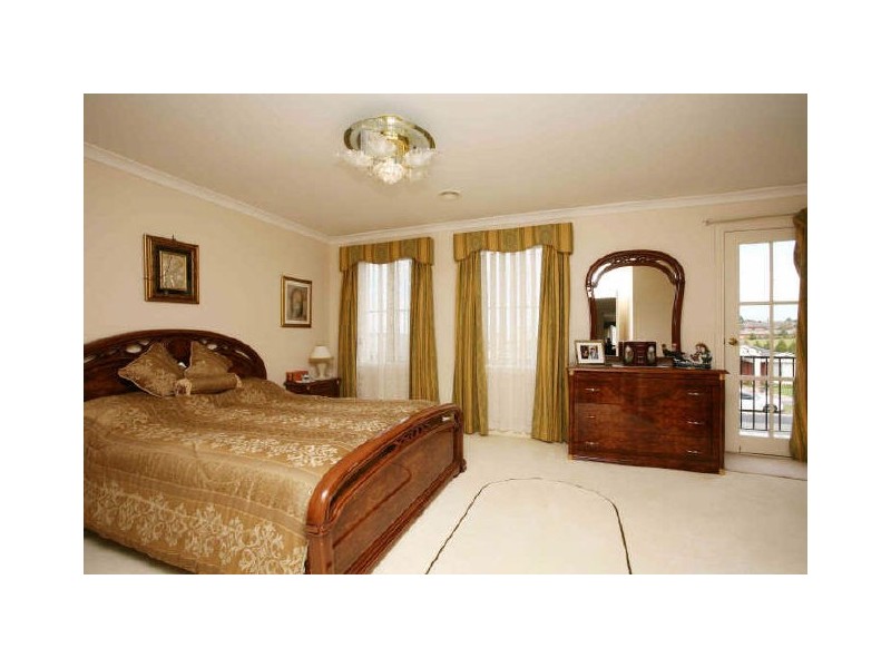 94 Drysdale Avenue, Narre Warren North VIC 3804