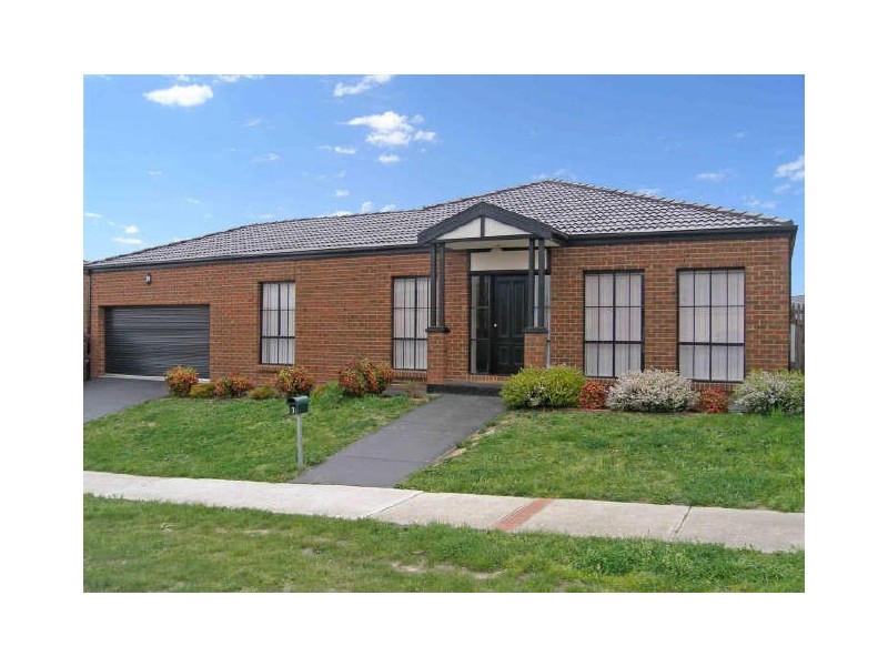 3 McCubbin Way, Berwick VIC 3806