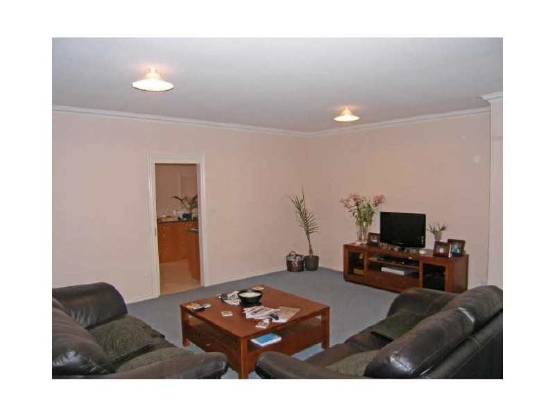 3 McCubbin Way, Berwick VIC 3806