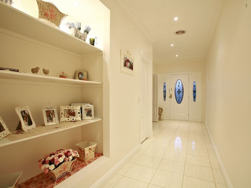 22 Rockleigh Park Road, Narre Warren North VIC 3804