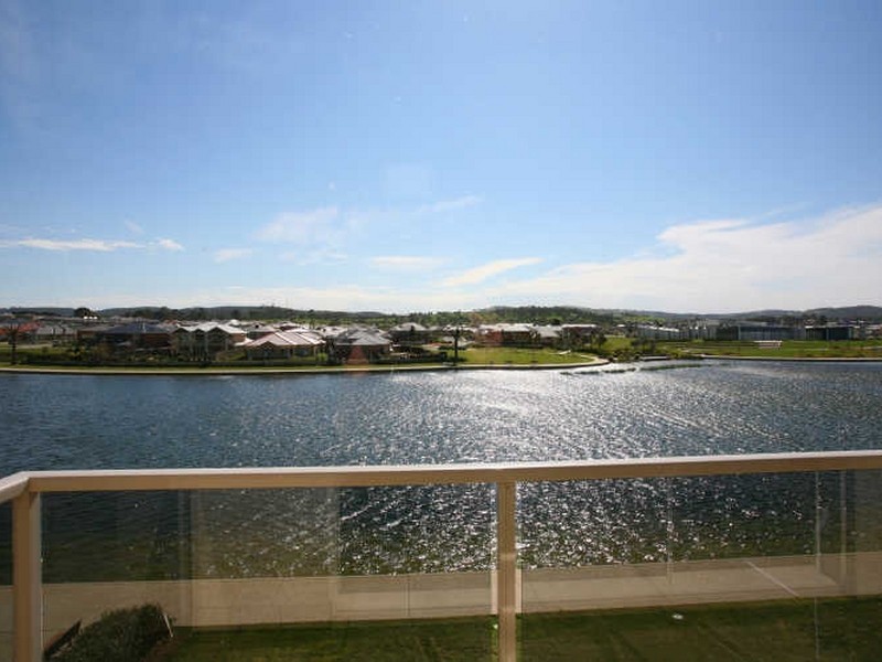 9/16-20 Cormorant Parade, Pakenham VIC 3810