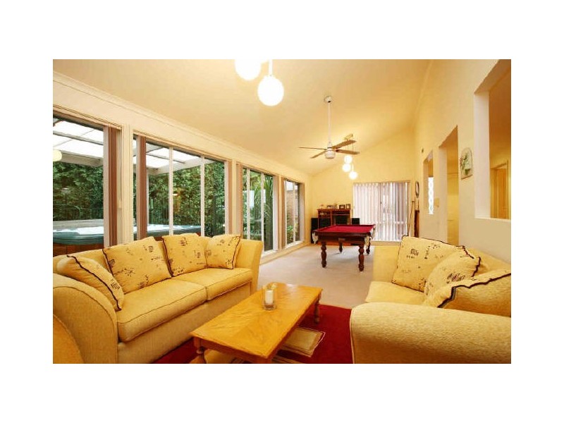 3 Glen Court, Narre Warren VIC 3805